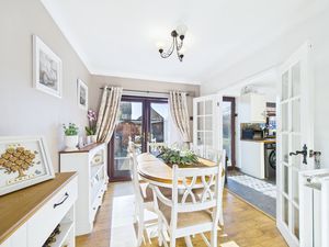 Photo 17- click for photo gallery